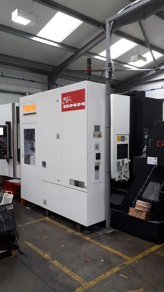 maszyny CNC w DMM