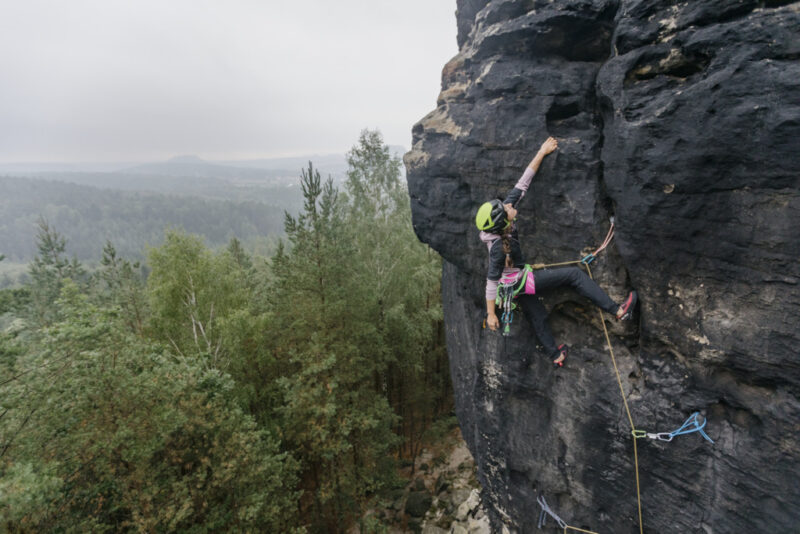 Reep przydaje się do zrobienia stanowiska do asekuracji (edelrid.com)