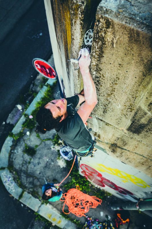 Urban Climbing czy też wspinanie na własnej asekuracji? (fot. rockslave)