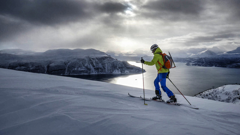 Spodnie Trangoworld TRX2 Soft Pro podczas skitouringu w Norwegii (Lyngen) (fot. Jorge Garcia-Dihinx/trangoworld )